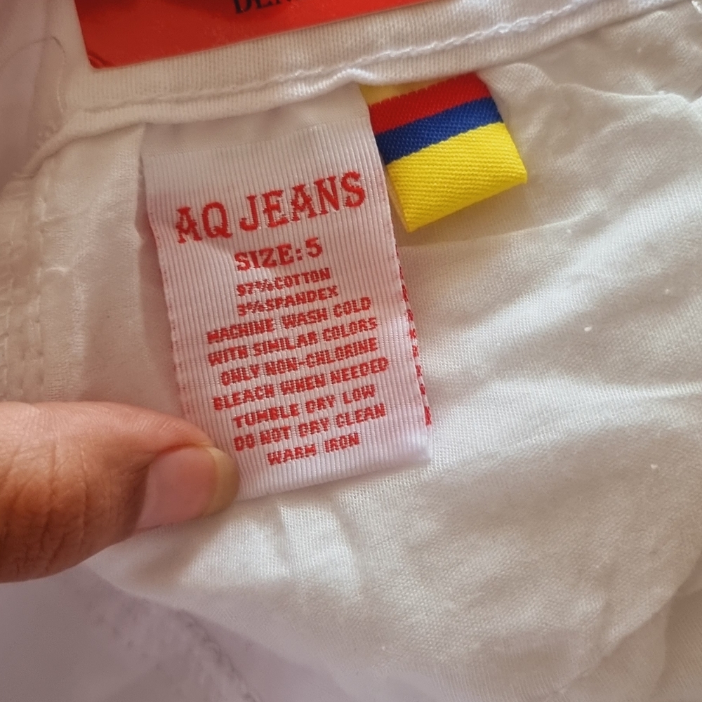 White High Rise, Ripped Jean - Picture 4 of 13